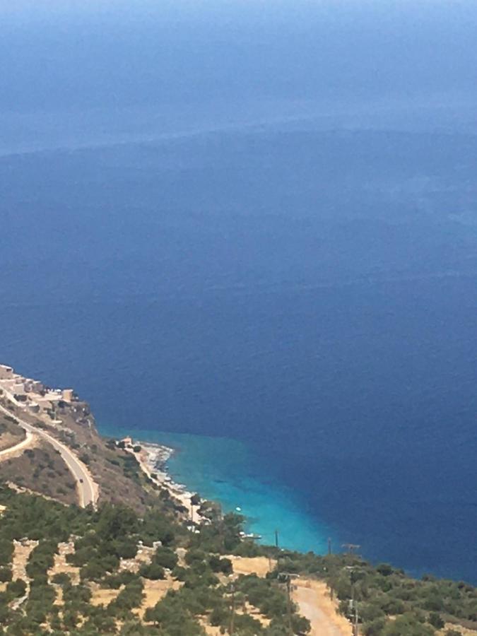Πύργος Παραδοσιακός Με Μαγευτική Θέα - Villa Traditional Tower With Amazing Sea View Areopoli Buitenkant foto