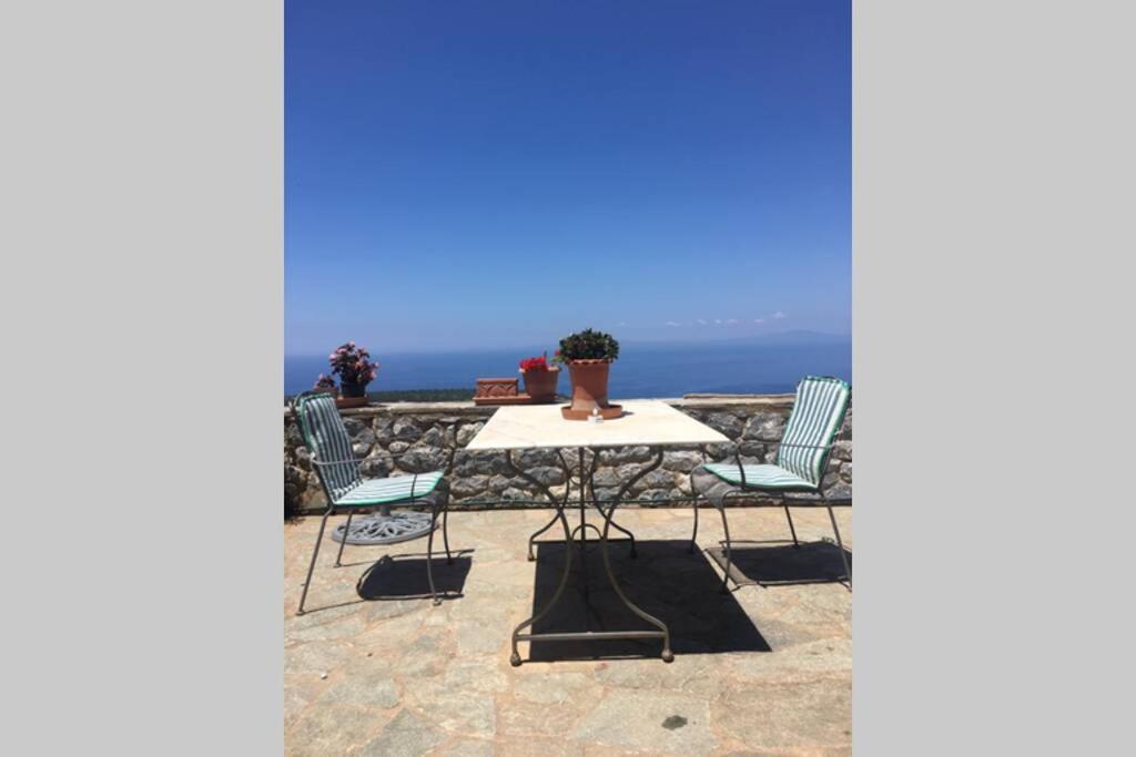 Πύργος Παραδοσιακός Με Μαγευτική Θέα - Villa Traditional Tower With Amazing Sea View Areopoli Buitenkant foto
