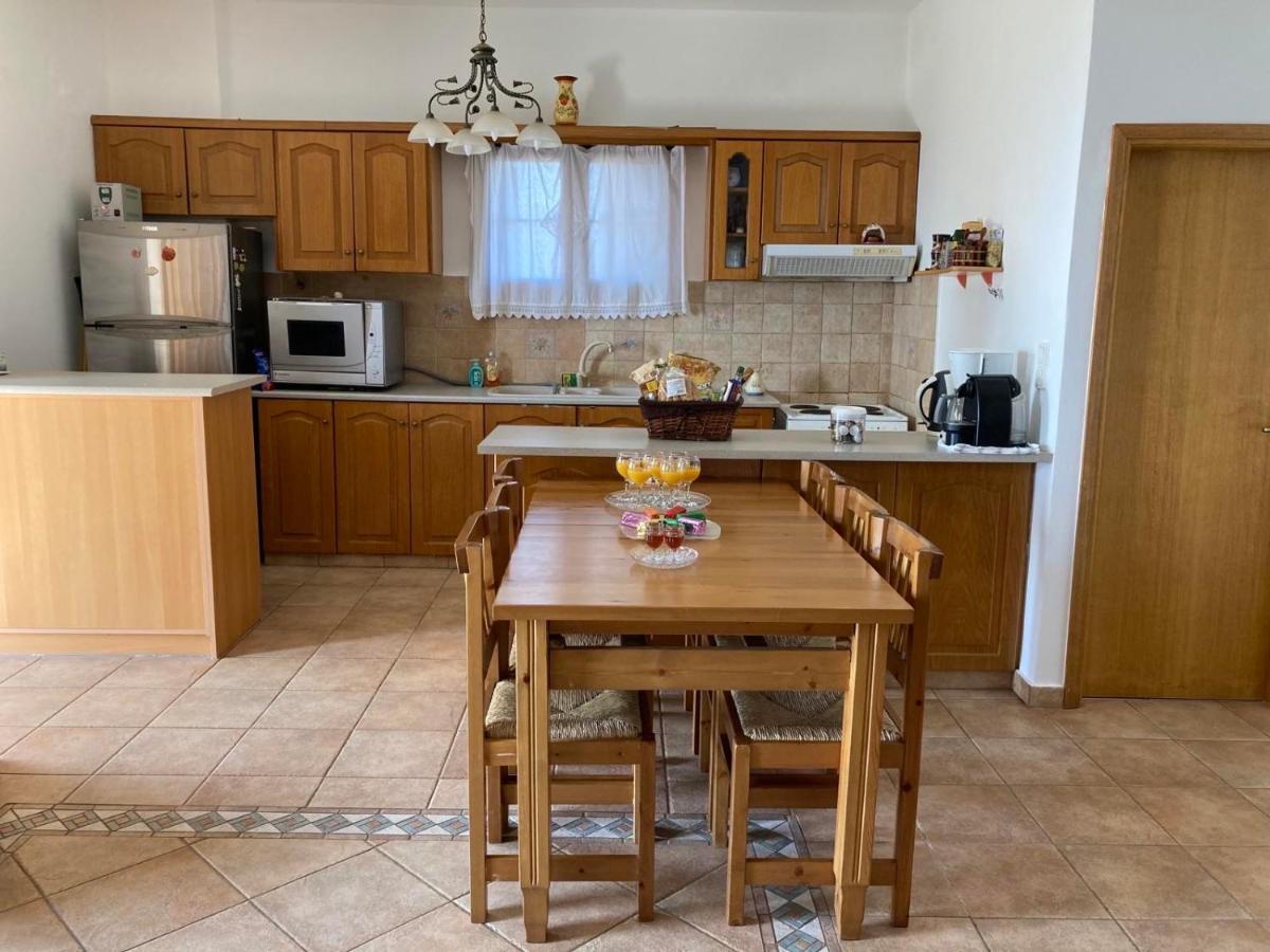 Πύργος Παραδοσιακός Με Μαγευτική Θέα - Villa Traditional Tower With Amazing Sea View Areopoli Buitenkant foto
