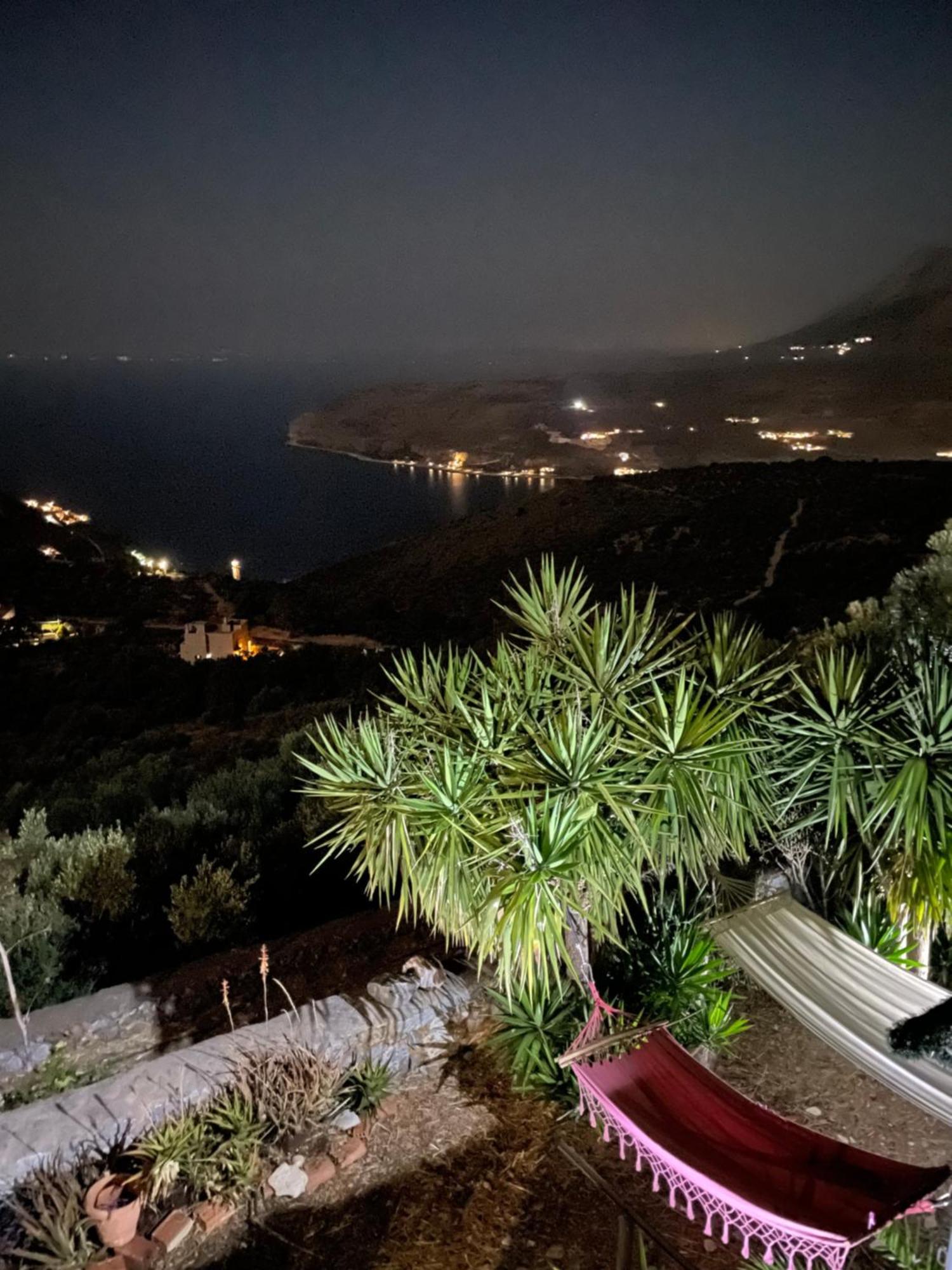 Πύργος Παραδοσιακός Με Μαγευτική Θέα - Villa Traditional Tower With Amazing Sea View Areopoli Buitenkant foto